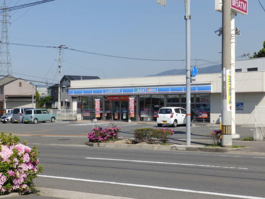 ローソン 四国中央妻鳥町店